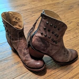 Shyanne cowboy western ankle booties boots